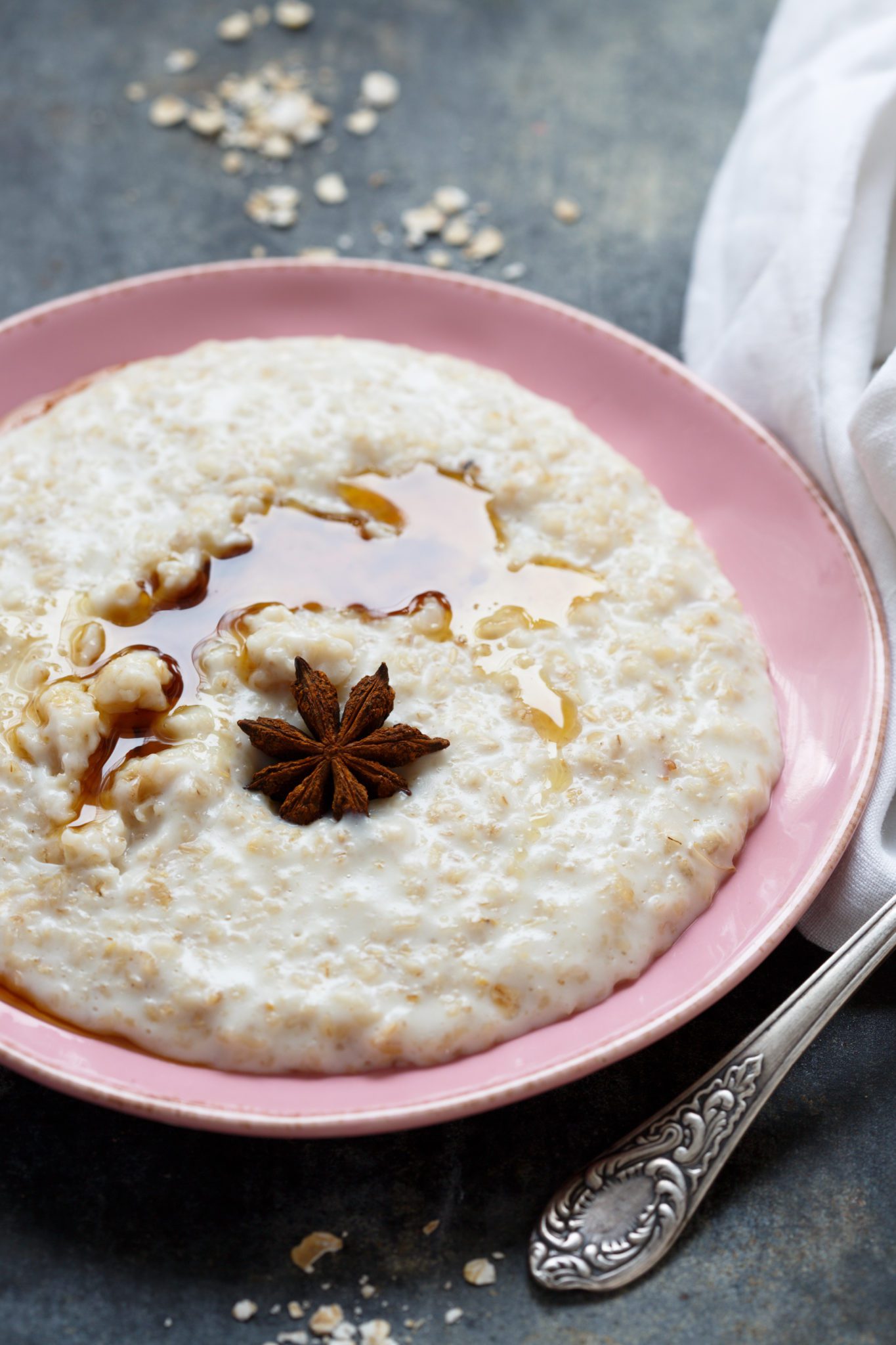 CREAMY OATMEAL WITH MAPLE SYRUP