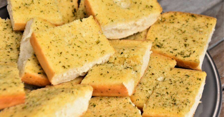 GARLIC BREAD